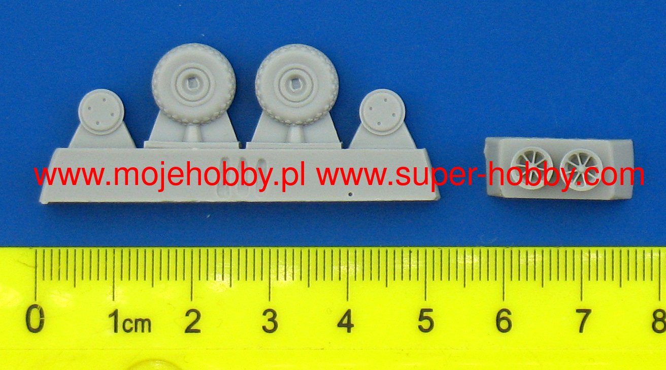 P-40 Wheels - Cross Tread for Special Hobby kit
