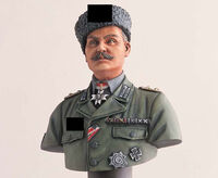 GERMAN COSSACK COLONEL W/BASE Bust - Image 1